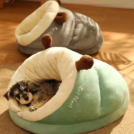 Snooze Slippers' Bed For Small-Medium Paws